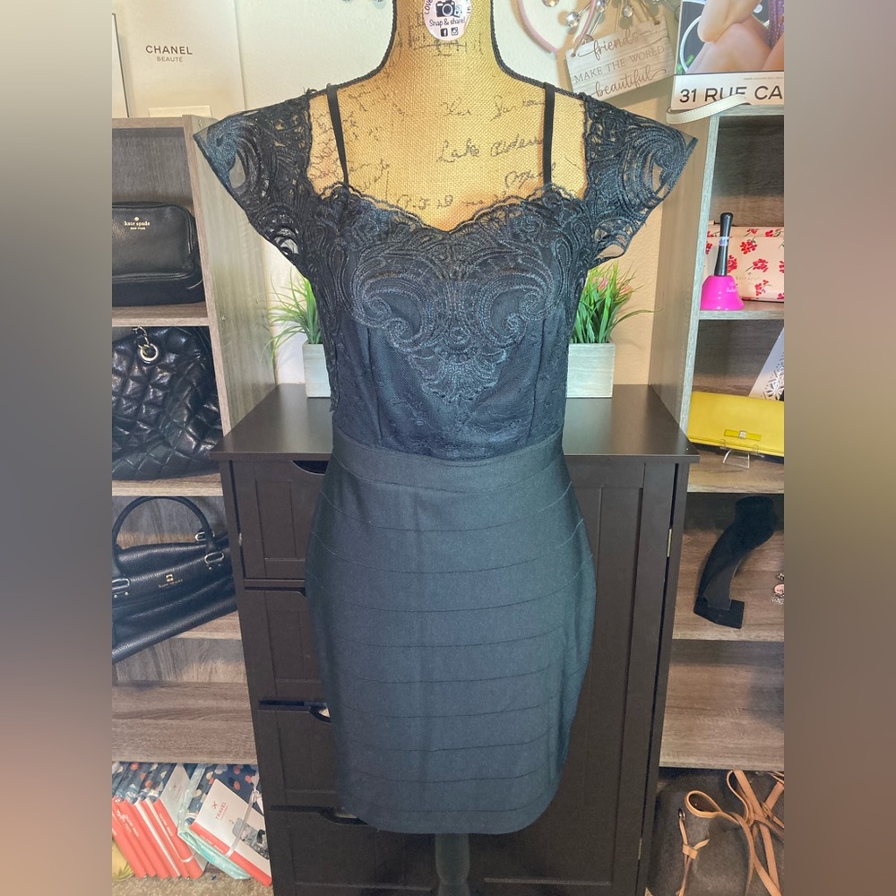 Blashe NWOT women’s black lace dress size large